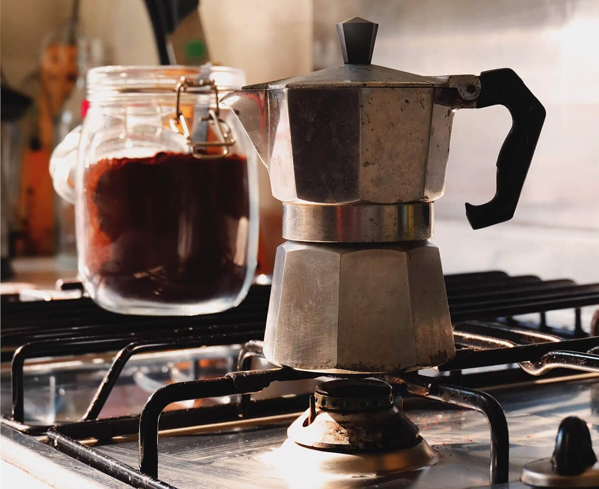 Moka pot brewing